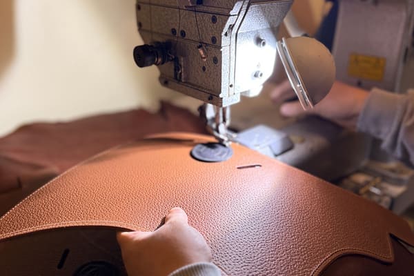 Exsellis - Atelier - Couture selles